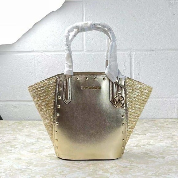 Michael Kors Handbags - Michael Kors 35T1GPAT1M Portia Small Bucket Bag Pale Gold